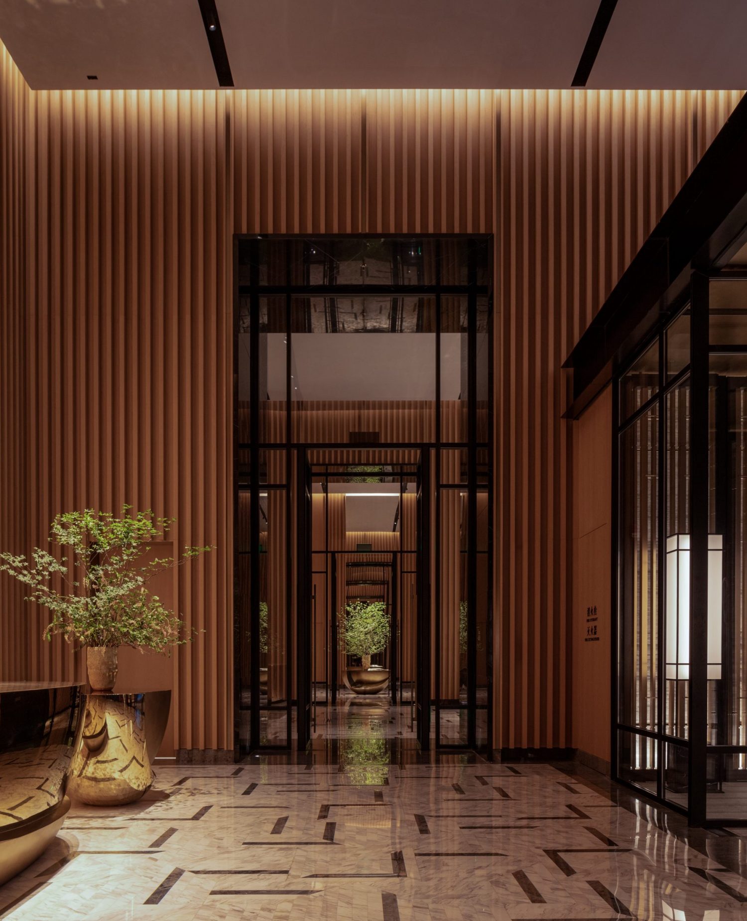 Conran and Partners_Park Hyatt Changsha_ ©Harold de Puymorin_Entrance (2)