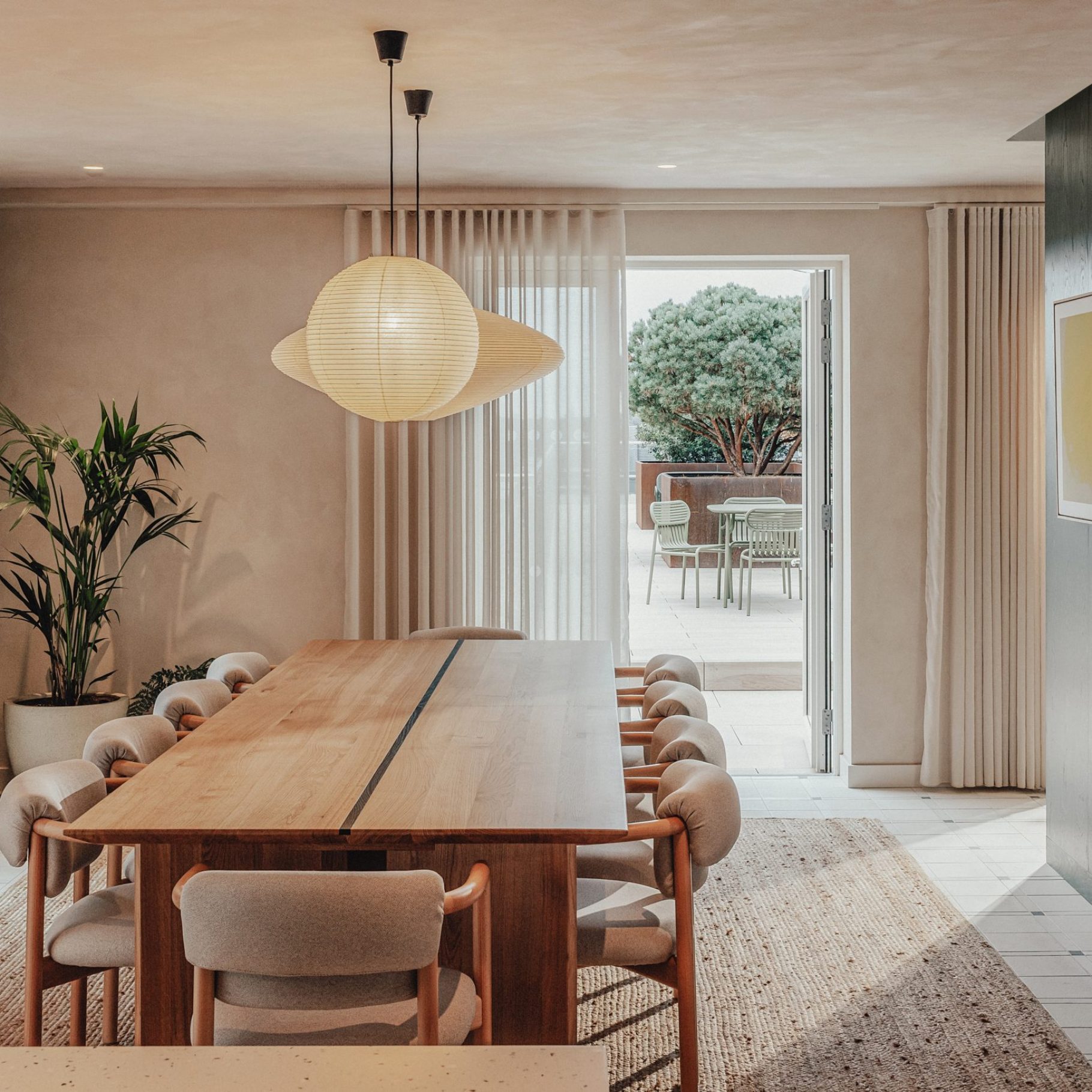 Conran and Partners_The Maple_Garden Kitchen_Taran Wilkhu (4)