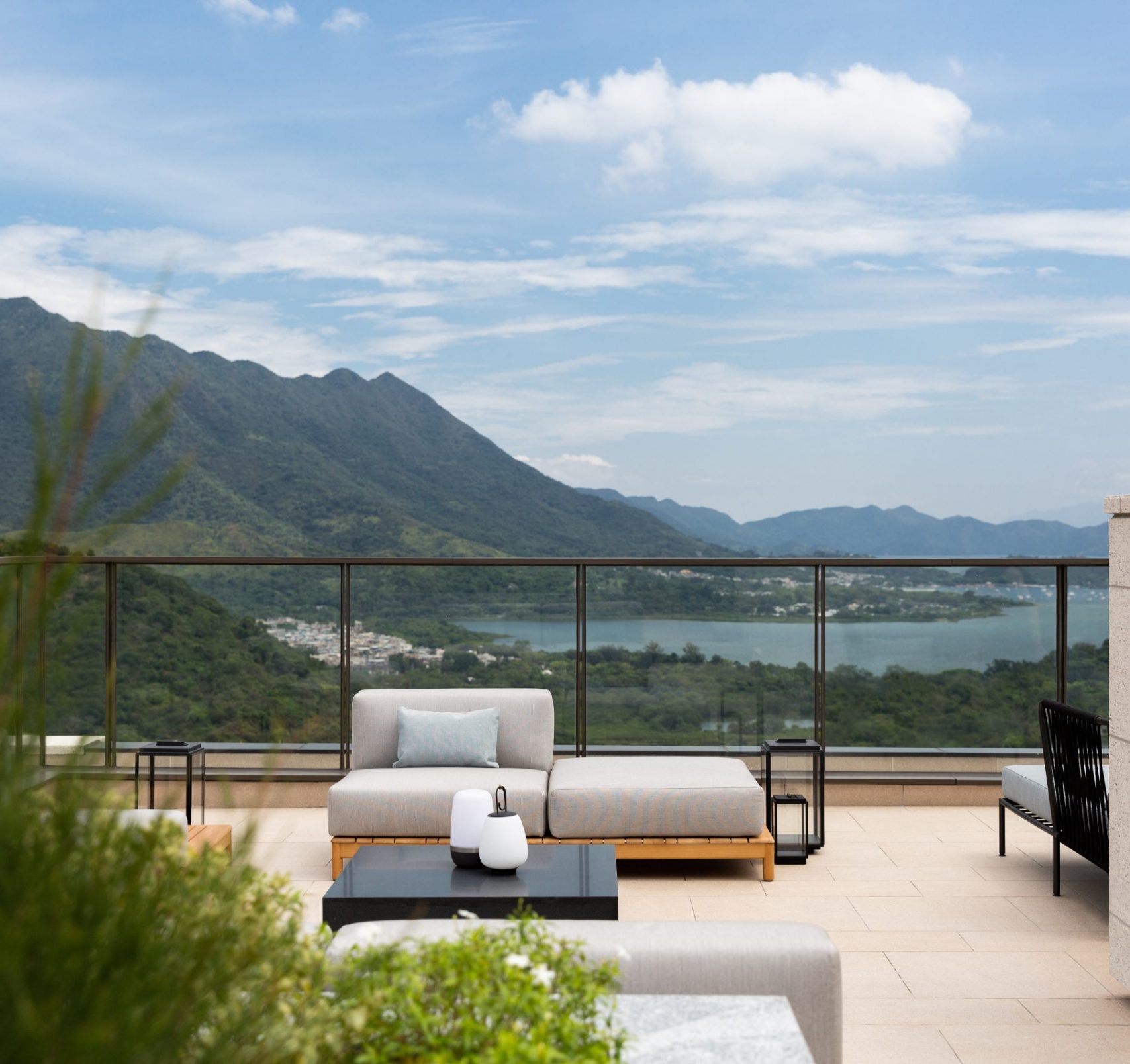 Conran and Partners_Villa Lucca_Harold De Puymorin (3)